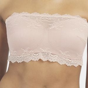 SPANX Undie-tectable® Better Bandeau Women's Size Medium Creme Blush